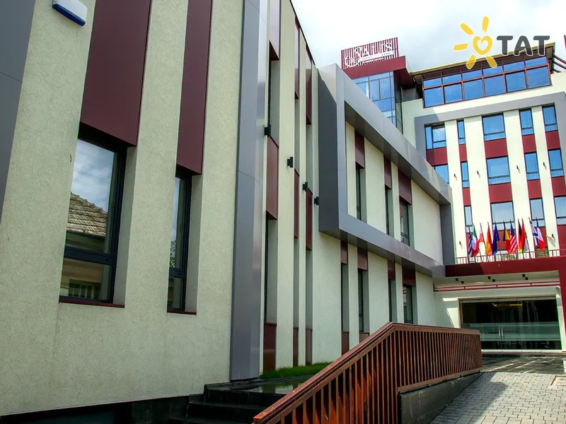 Salis & Medical Spa Hotel