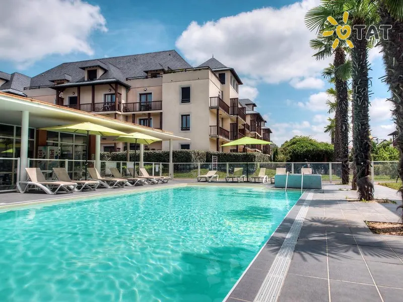 Zenitude Hôtel-Résidences l'Acacia Lourdes