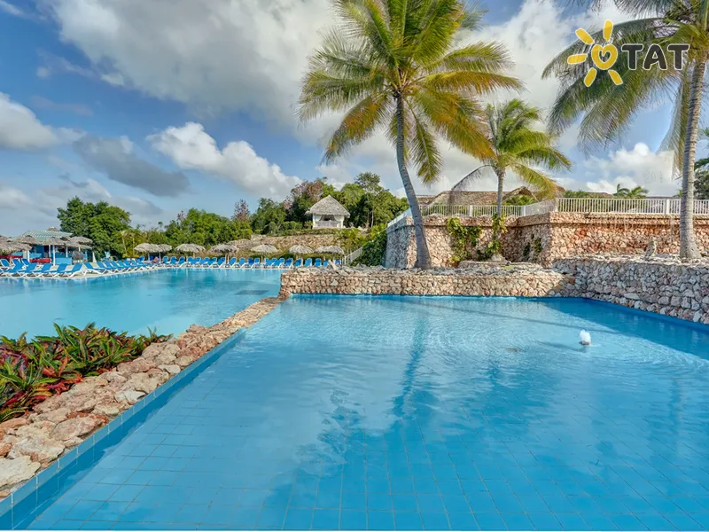 Memories Beach Resort