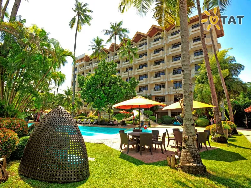 Costabella Tropical Beach Hotel Cebu