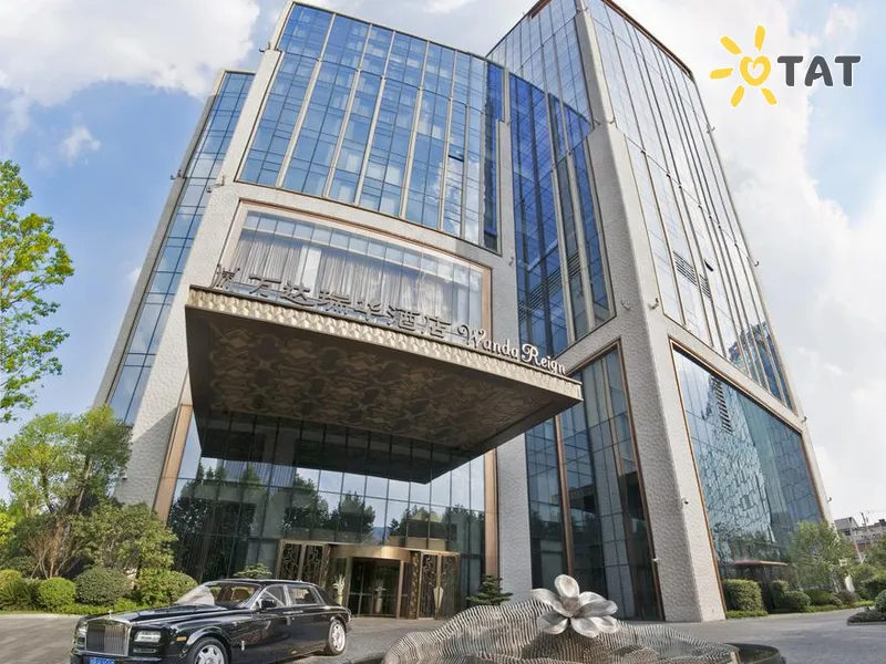 Wanda Reign on the Bund