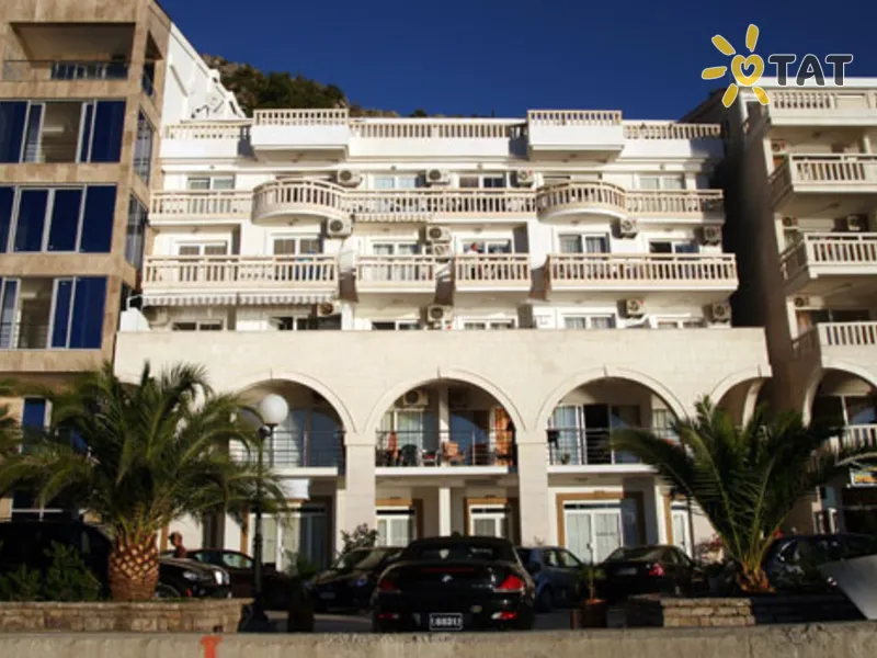 Monaco Apartments Stevic
