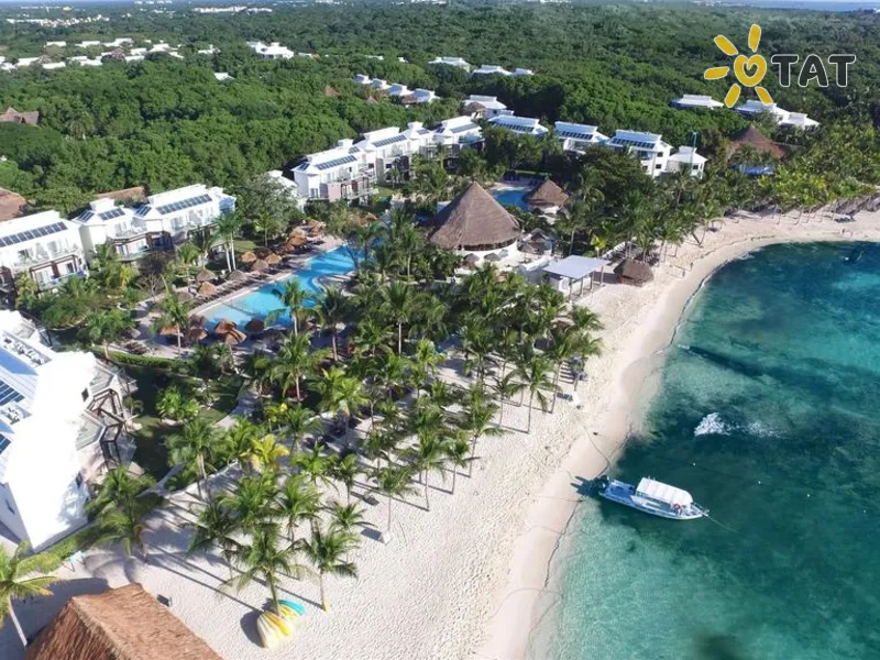 Sandos Caracol Eco Resort