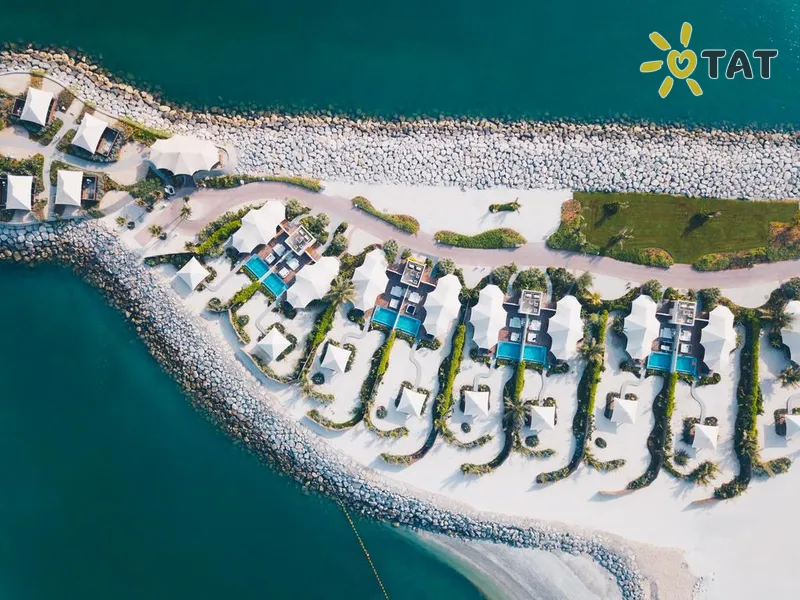 The Ritz-Carlton Ras Al Khaimah, Al Hamra Beach