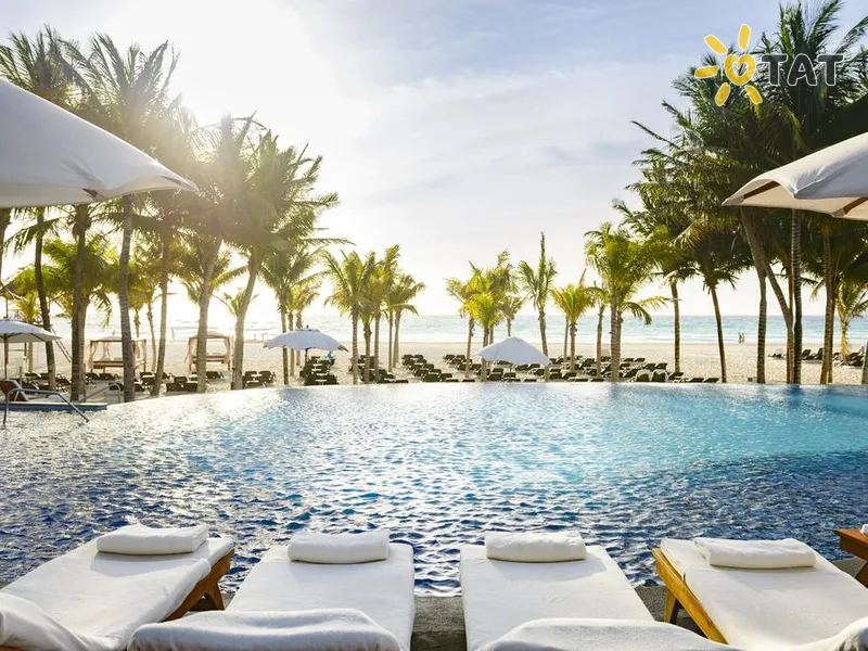 Royal Hideaway Playacar