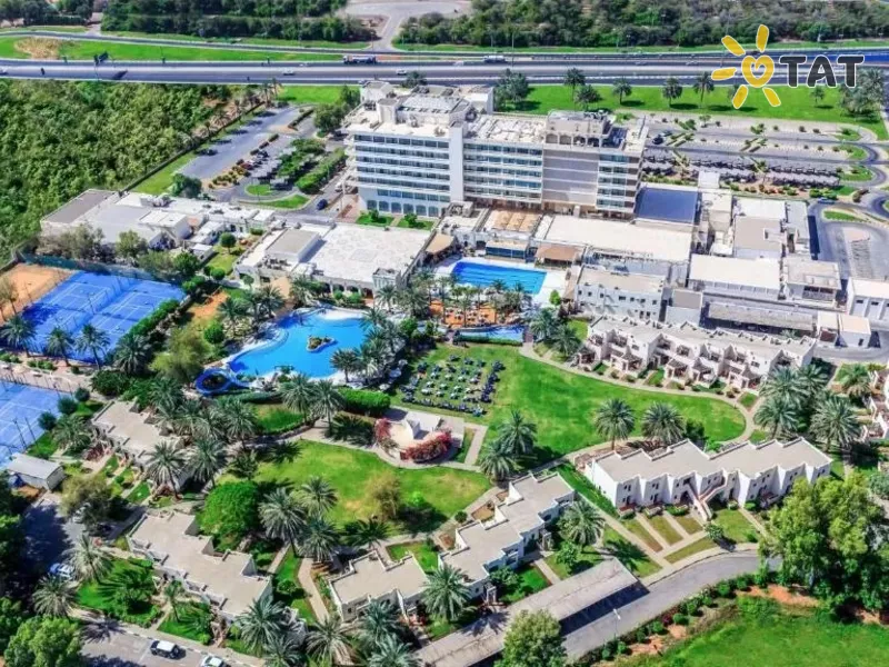 Radisson Blu Hotel & Resort Al Ain