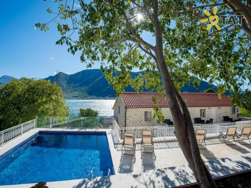 Conte Hotel & Restaurant