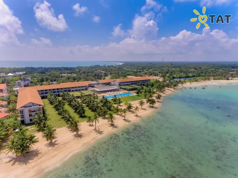 Amaya Beach Passikudah