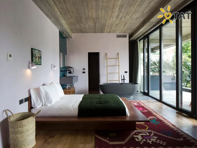 In Gallery Hotel & Spa