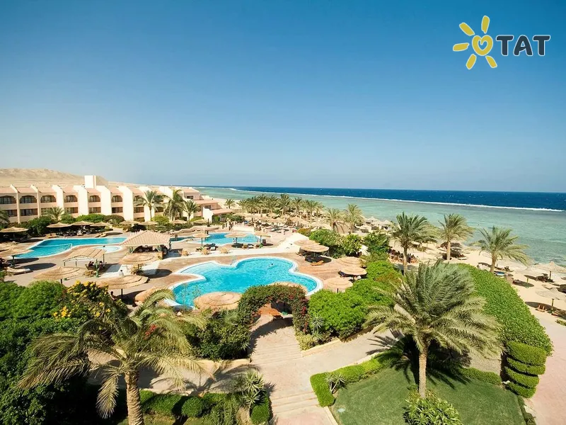 Flamenco Beach & Resort