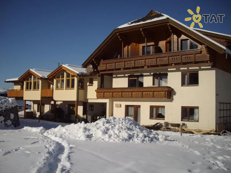 Pernull Gaestehaus Troepolach