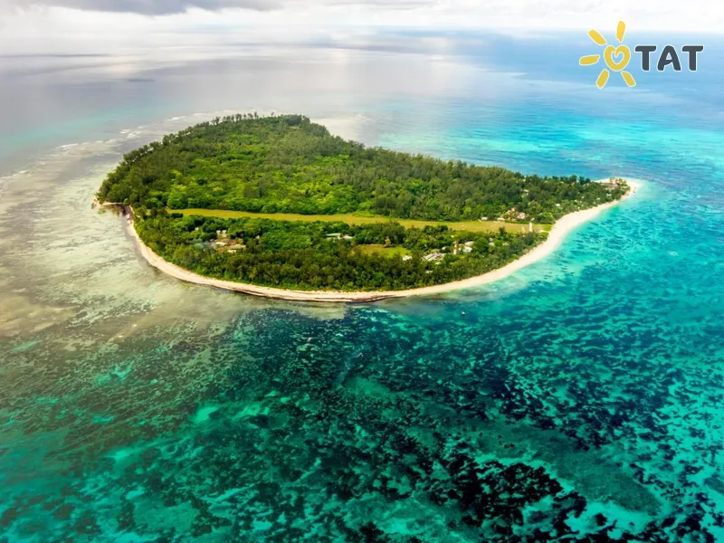 Denis Private Island