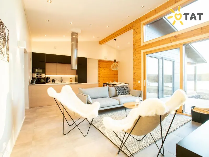 Riverside Luxury Suites