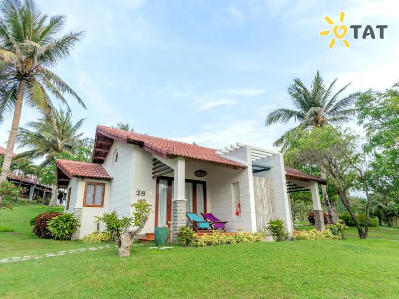 Pax Ana Doc Let Resort & Spa