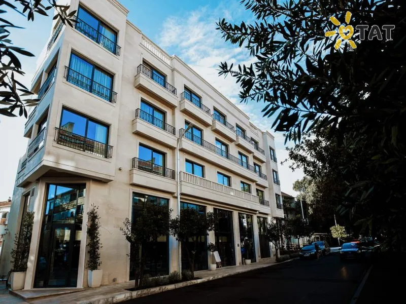 La Fleur Boutique Hotel