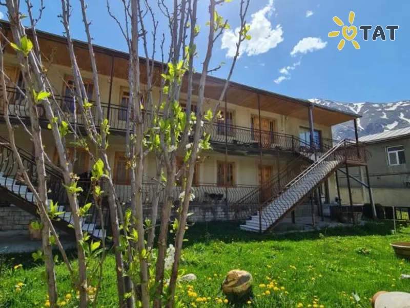 Sunny Mountain House