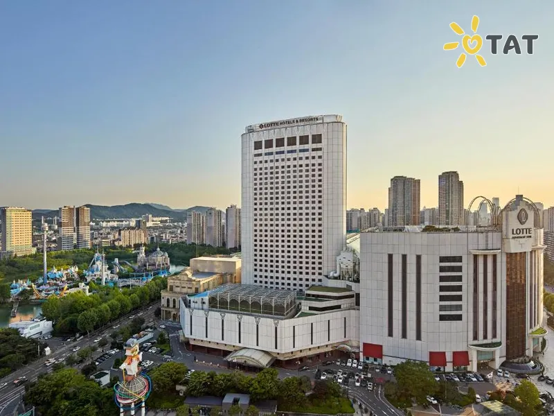 Lotte World Hotel