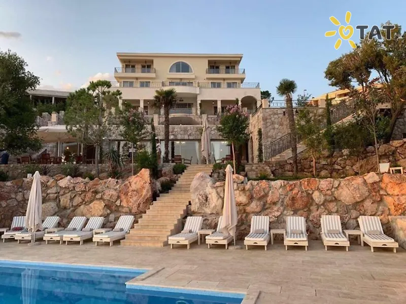 Ponta Melagrana Villa