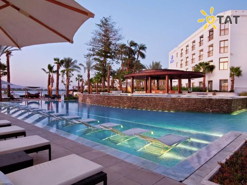 Hilton Luxor Resort & Spa