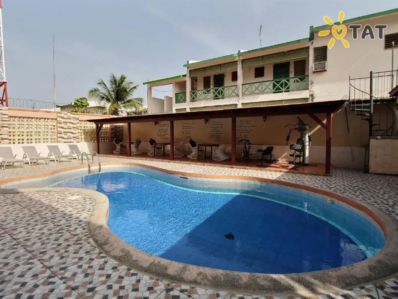 Garant & Suites Hotel