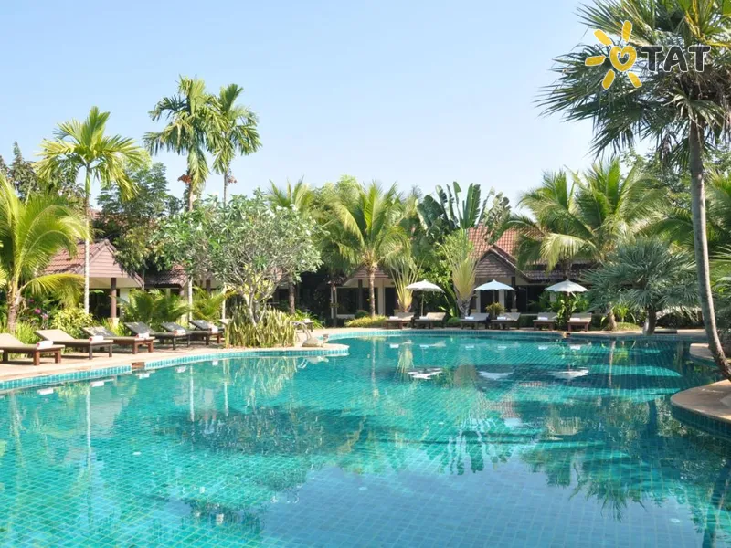 Laluna Hotel & Resort