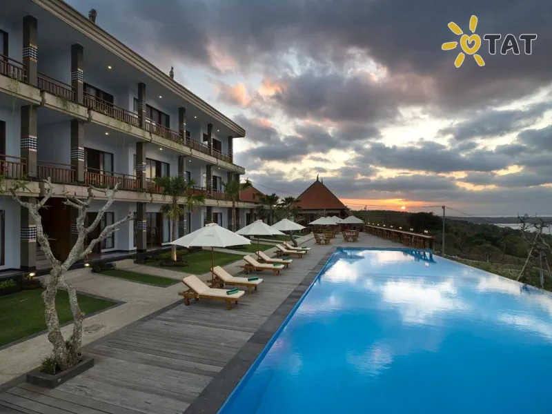 Semabu Hills Hotel Nusa Penida