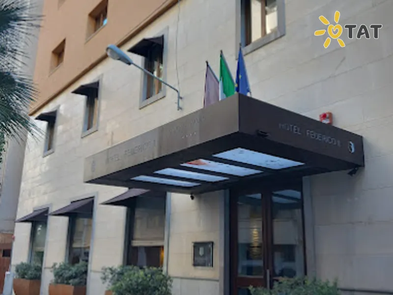 Federico II Central Palace Hotel