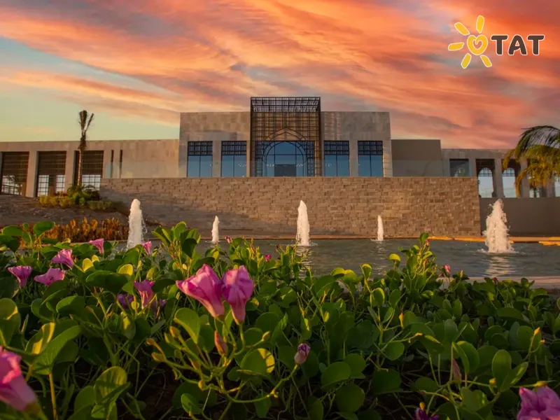 Alila Hinu Bay Hotel