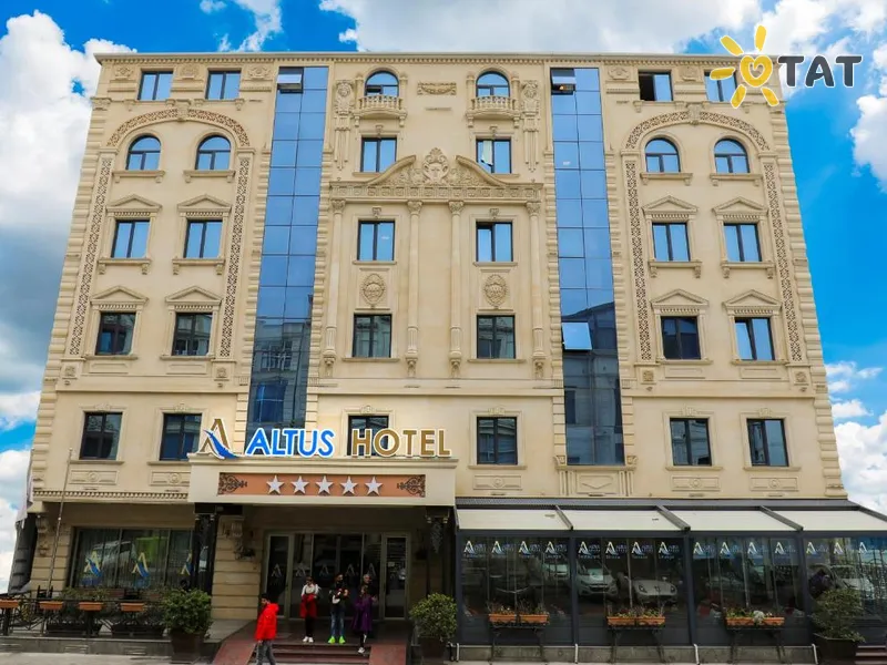 Altus Hotel Baku