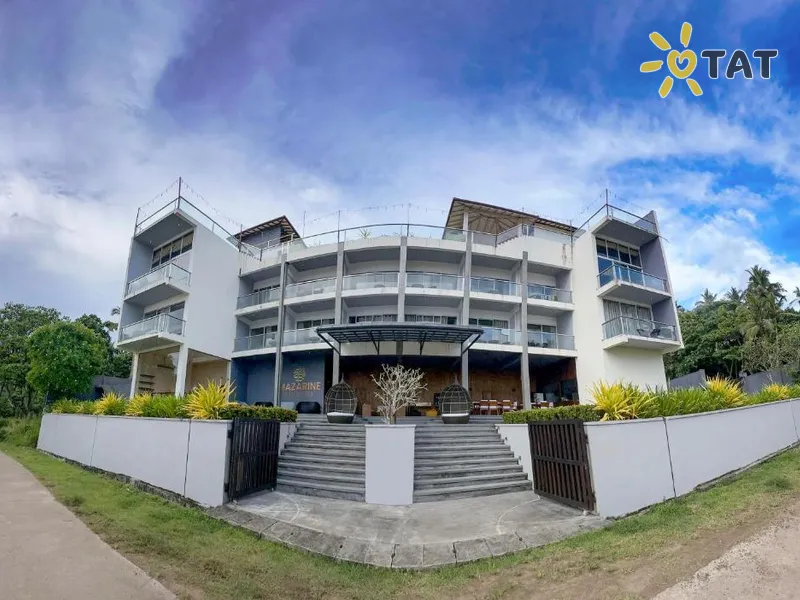 Mazarine Surf Suites