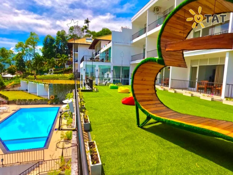 Heaven’s Edge by EHI Hotel