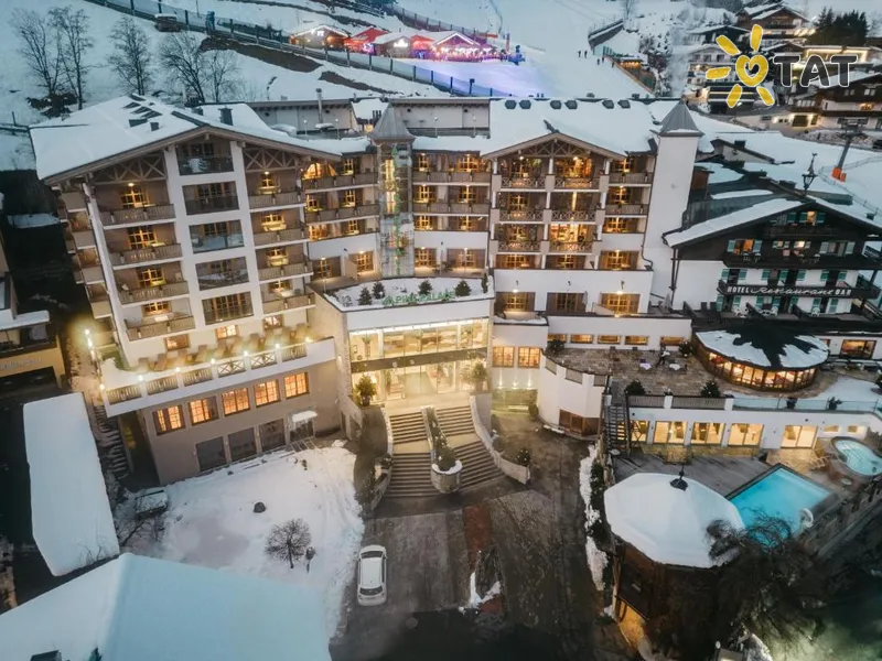 Alpine Palace New Balance Luxus Resort