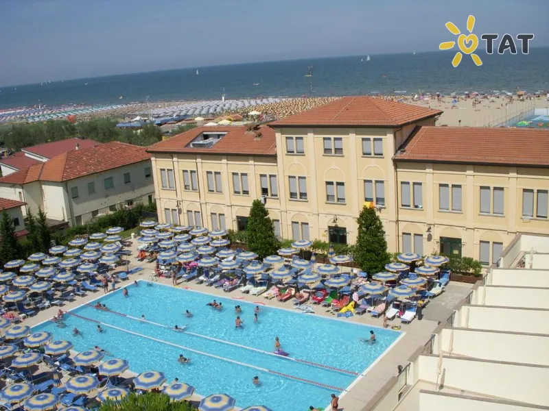 Dante Club Hotel