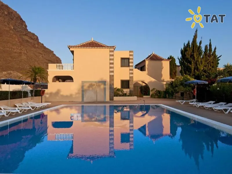 Baja Del Secreto Apartments