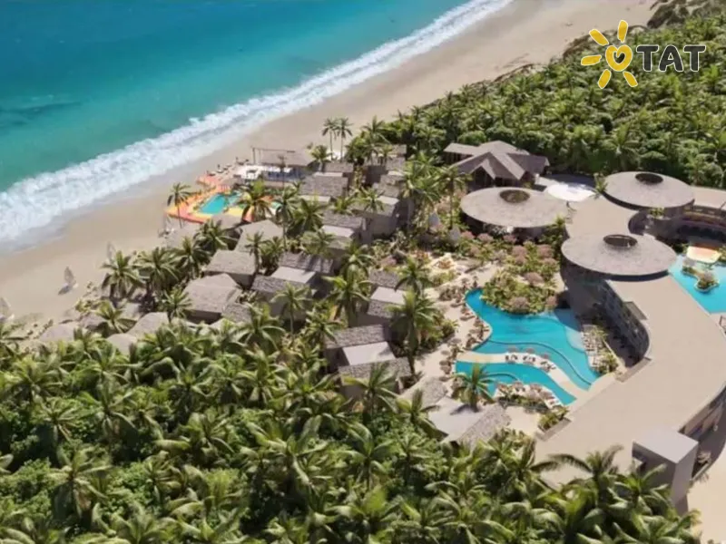 Royal Mandarin Hotel & Resort