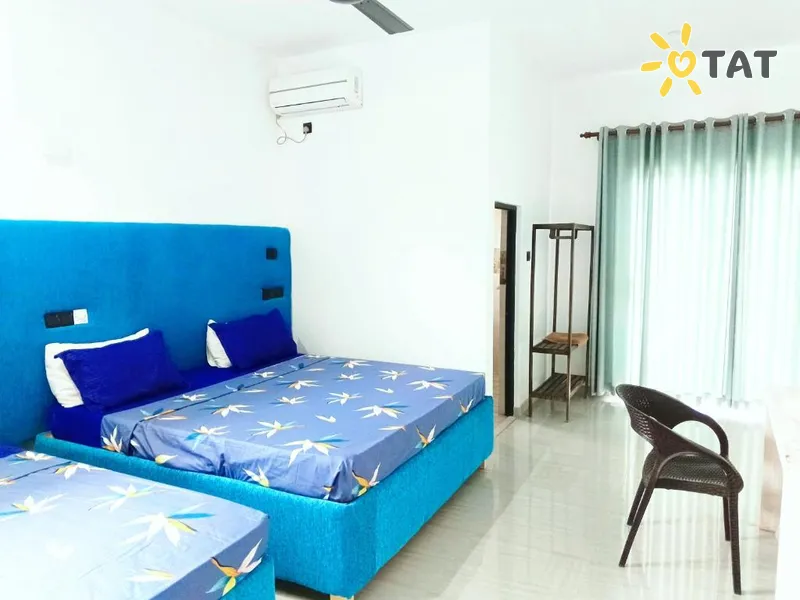 Wimal Wood Stock Surf House