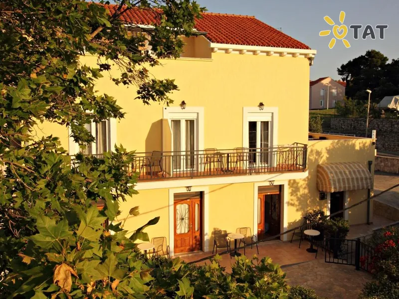 Bacan Serviced Apartments