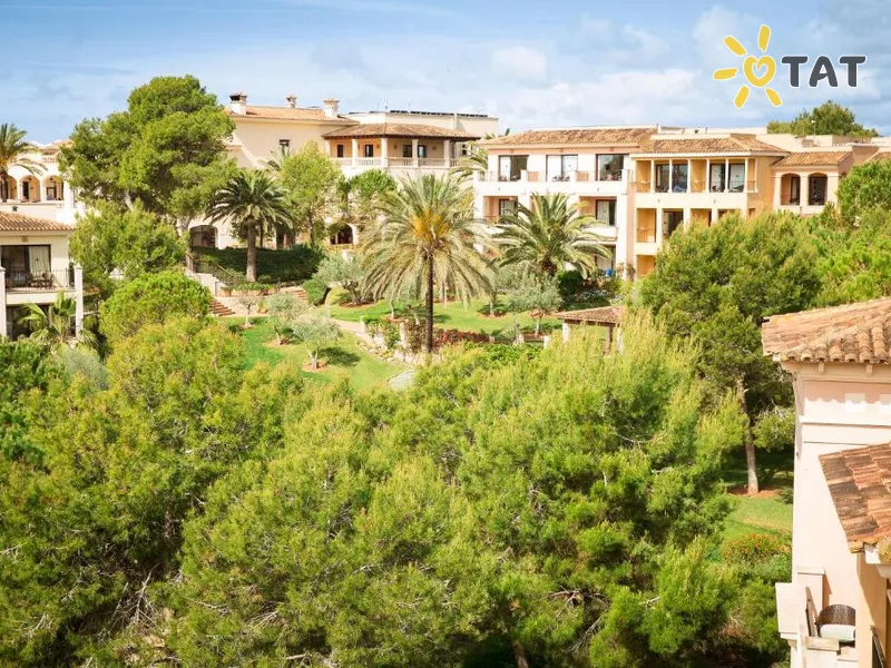 Robinson Cala Serena