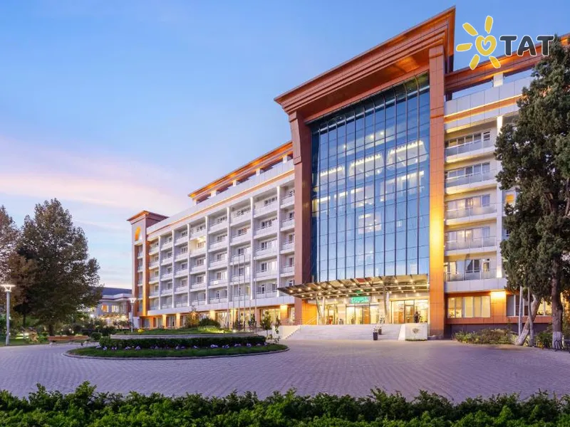 Chinar Hotel & Spa Naftalan