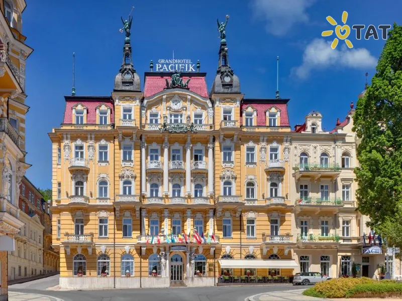 Pacifik Iconic Grand Hotel