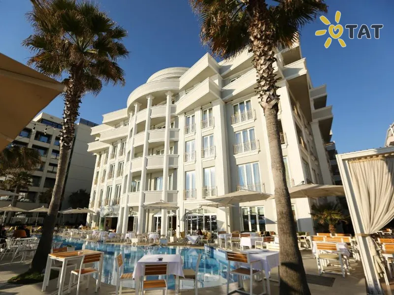 Palace & Spa Durres