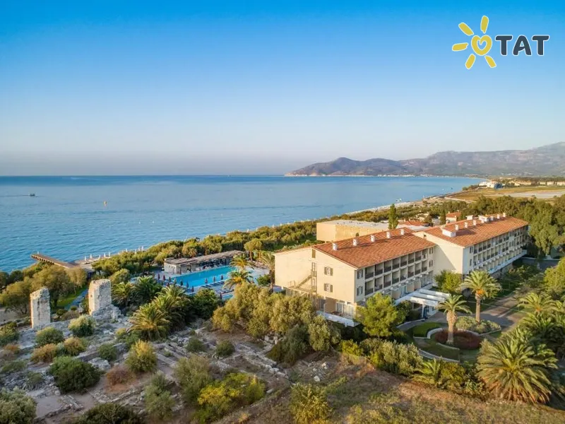 Doryssa Seaside Resort