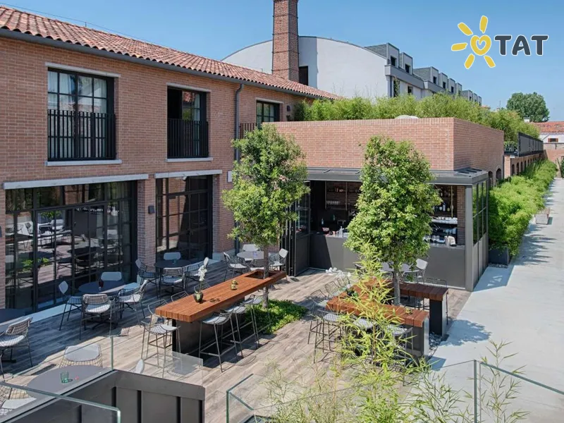 NH Collection Venezia Murano Villa