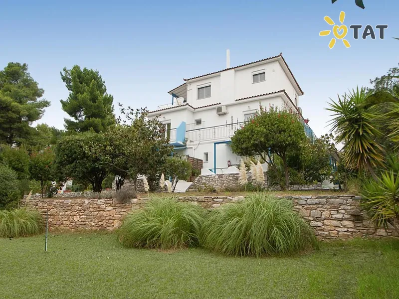 Villa Alexis