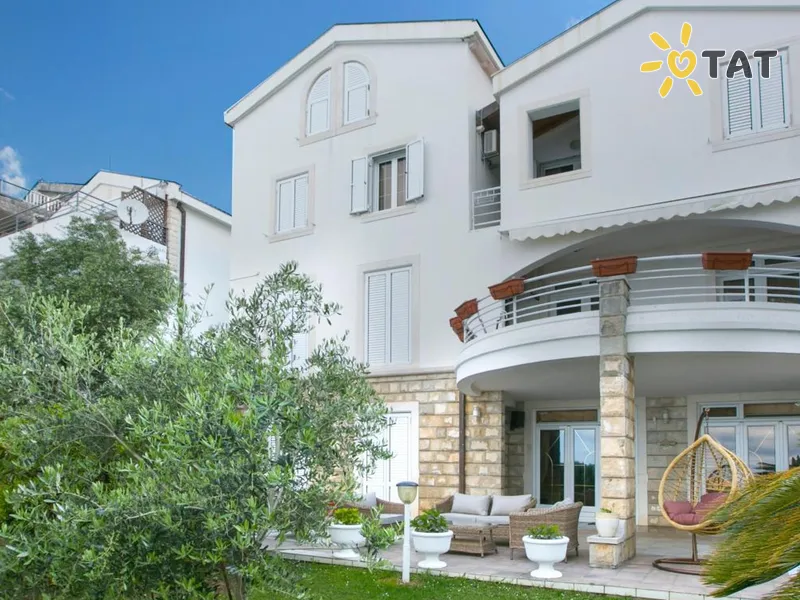 Royal Holiday Apartments Sveti Stefan