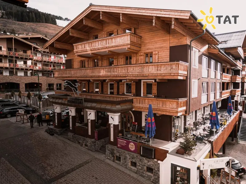 Panther'A Hotel