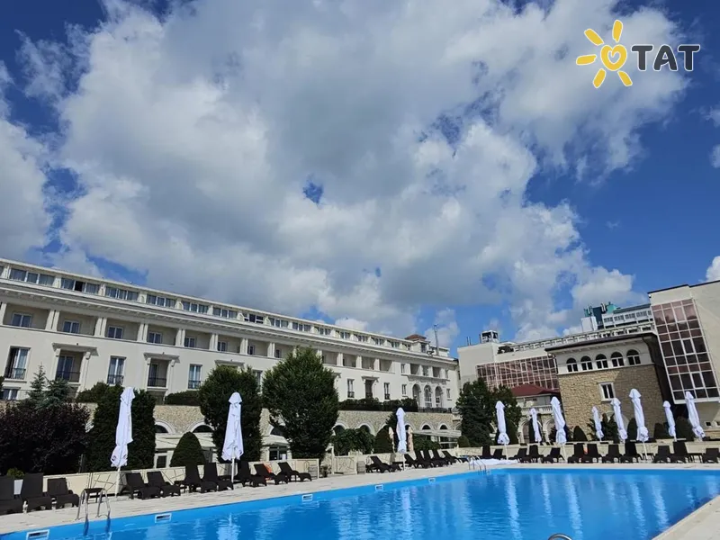 Iaki Conference & Spa Hotel