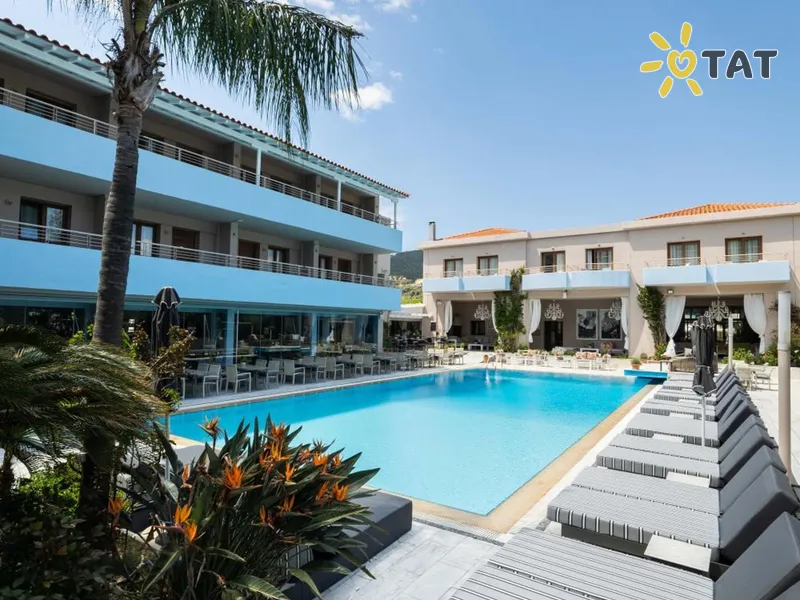 La Piscine Art Hotel