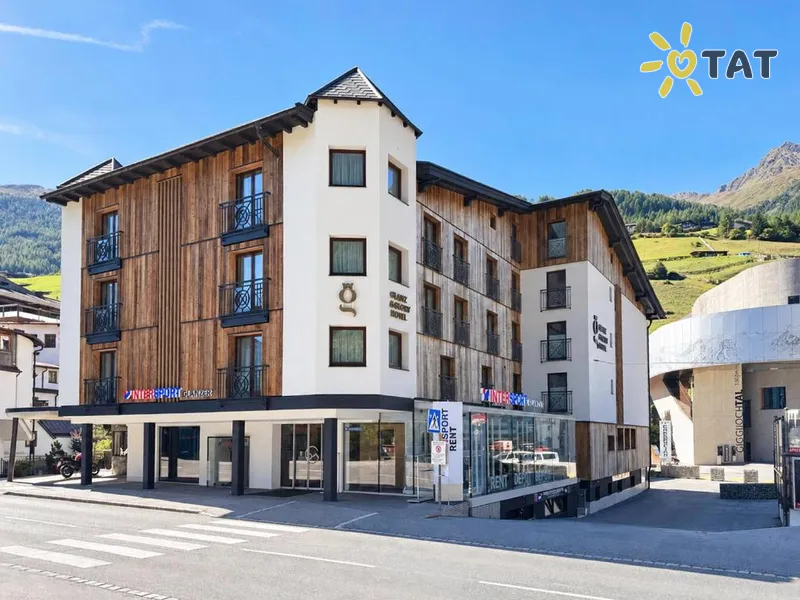 Glanz & Glory Hotel