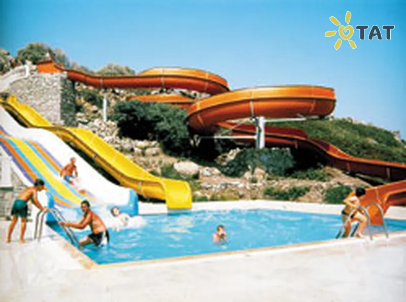 Фото отеля Club Hotel Aphrodite 4* Бодрум Туреччина аквапарк, гірки